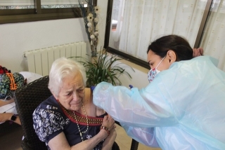 L&#039;Esperança Caldentey, de 89 any, ha estat la primera resident de Creixell a vacunar-se