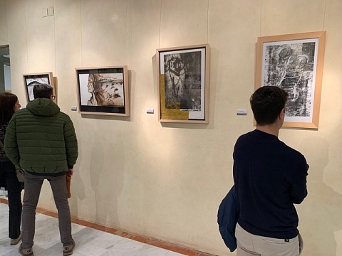 El Palau Bofarull de la Diputació a Reus acull l’exposició 'El pany, el mapa, el paisatge i els camins' de l’artista ebrenca Núria Arias