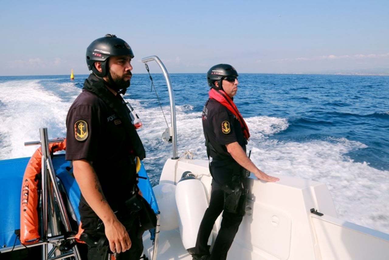 La unitat marítima dels Mossos d&#039;Esquadra amb base a l&#039;Ametlla de Mar s&#039;encarrega de tasques de prevenció, des de les Cases d&#039;Alcanar fins a Altafulla