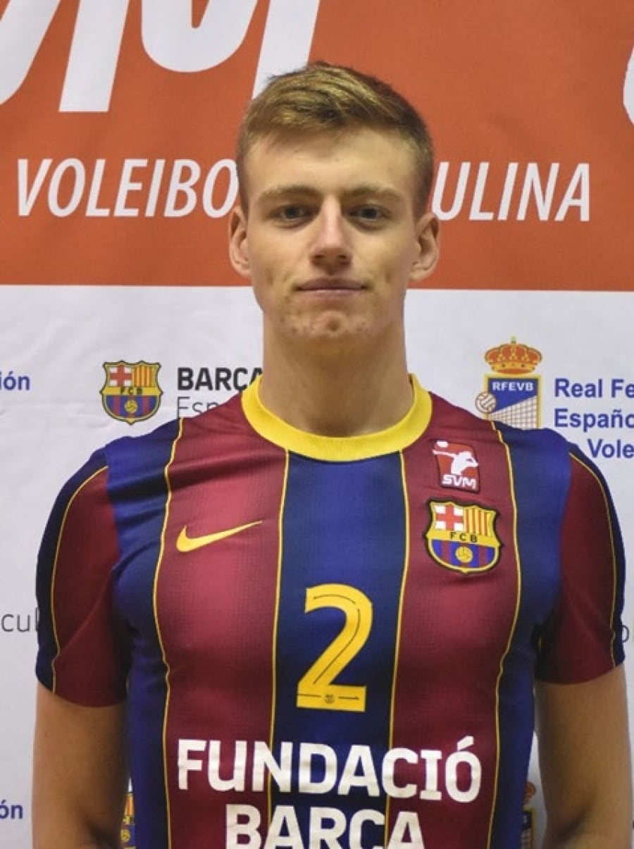 Luke Belda (oposat -receptor), una de les noves incorporacions, prové del FC Barcelona
