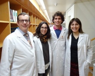 L&#039;equip investigador de la Unitat de Nutrició Humana de la URV. D&#039;esquerra a dreta,Jordi Salas-Salvadó, Nerea Becerra, Guillermo Mena i Nancy Babio