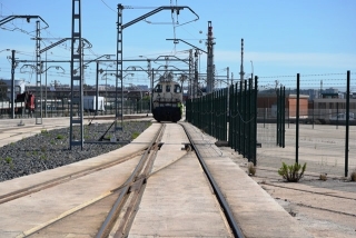L&#039;objectiu és posar en marxa els sistemes que permetin una operativa eficient del ferrocarril, tant dins de l’àmbit portuari com en la connexió amb la xarxa de ferrocarril, l’arribada del 3er fil o el Corredor