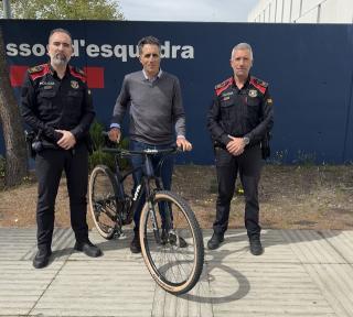 Els Mossos d&#039;Esquadra han retornat la bicicleta a Miguel Induráin