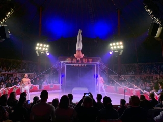 Imatge d&#039;arxiu d&#039;un espectacle del Circo Raluy Legacy