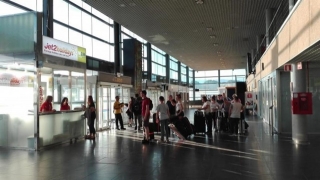 Imatge d&#039;arxiu de viatgers a la terminal de l&#039;Aeroport de Reus