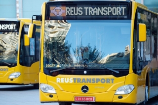 Dos vehicles de Reus Transport