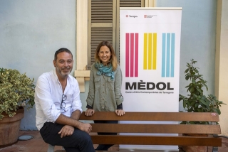 La consellera de Cultura de Tarragona, Inés Solé, i el director del  Mèdol - Centre d&#039;Arts Contemporànies de Tarragona, Vicent Fibla, van presentar la nova marca i la nova etapa del centre d&#039;art contemporani