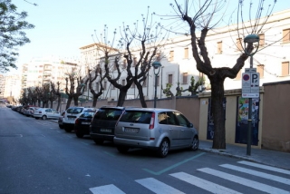 Imatge dels aparcaments de zona verda al carrer Pin i Soler de Tarragona