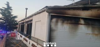  Un bar del carrer Miquel Alfonso de Montblanc ha cremat aquest dimarts sense causar ferits