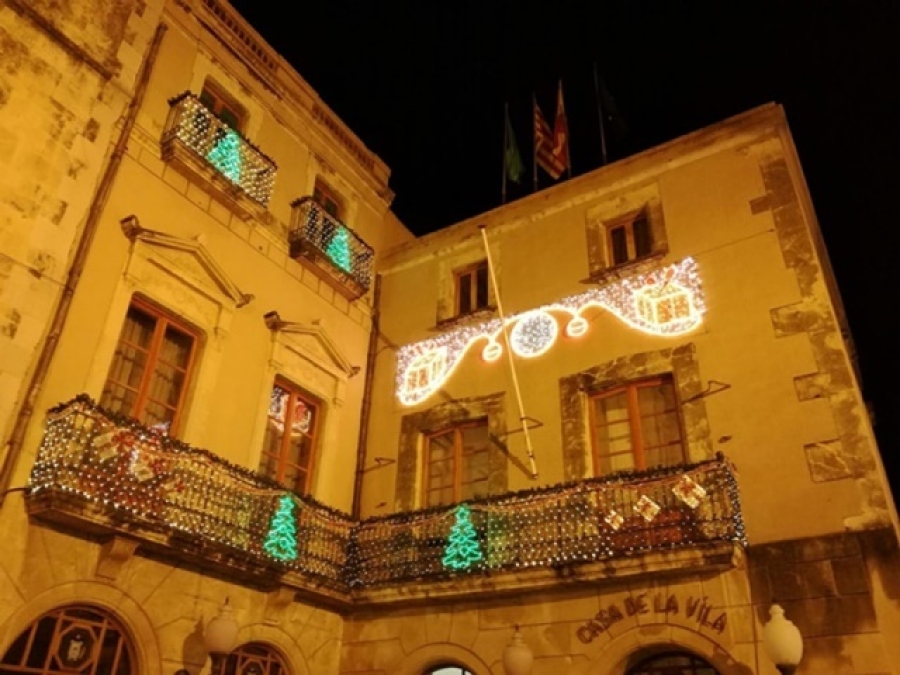 Imatge d&#039;arxiu de l&#039;encesa de l&#039;enllumenat de Nadal a la plaça Vella del Vendrell