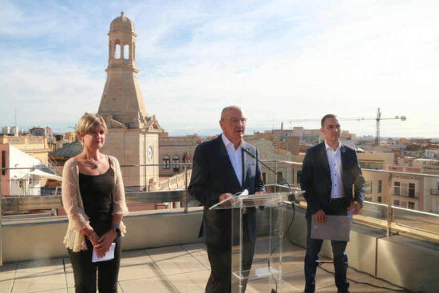 Imatge de l&#039;alcalde de Reus, Carles Pellicer, la vicealcaldessa de Reus, Noemí Llauradó i el tinent d&#039;alcalde de Reus, Daniel Rubio