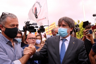 L&#039;expresident Carles Puigdemont a la sortida del Tribunal d&#039;Apel·lació de Sàsser, a Sardenya, el 4 d&#039;octubre del 2021