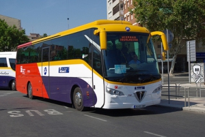 Un autobús de la companyia Hispano Iguadalina.