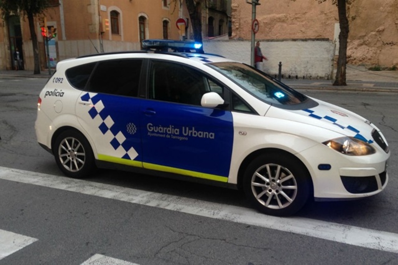 Imatge d&#039;arxiu d&#039;un vehicle de la Guàrdia Urbana de Tarragona