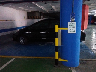 L&#039;aparcament municipal de Saavedra és l&#039;únic que disposa de tres estacions d&#039;accés públic de recàrrega 