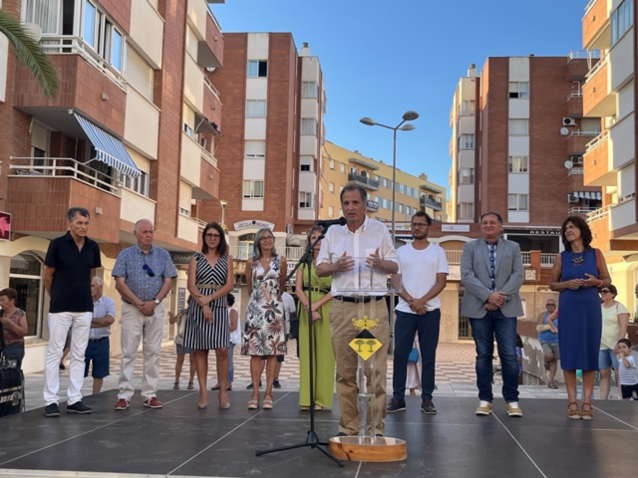 L&#039;alcalde, Alfons Garcia; i l&#039;arquitecte redactor del projecte, Antoni Vilanova, han adreçat unes paraules a la ciutadania