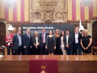 L&#039;alcaldessa de Cambrils a l&#039;Ajuntament de Barcelona, on va signar el Llibre de Condolences 