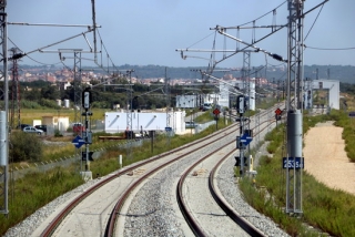Imatge de l&#039;intercanviador d&#039;ample ferroviari de la Boella, al Tarragonès, dins el projecte del corredor mediterrani, vist des de la cabina d&#039;un tren, el 17 de setembre del 2019