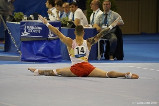 El Pavelló Olímpic de Reus ha acollit aquest dissabte a la tarda les primeres sessions de gimnàstica artística