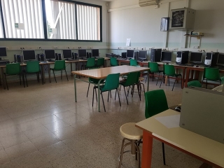 Imatge d&#039;arxiu d&#039;una aula d&#039;informàtica de l&#039;Escola Sant Salvador, a Tarragona