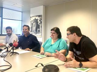 El portaveu del Nou Moviment Ciutadà (NMC) i cap de l’oposició, Oliver Klein, ha comparegut en roda de premsa, acompanyat de membres del grup municipal