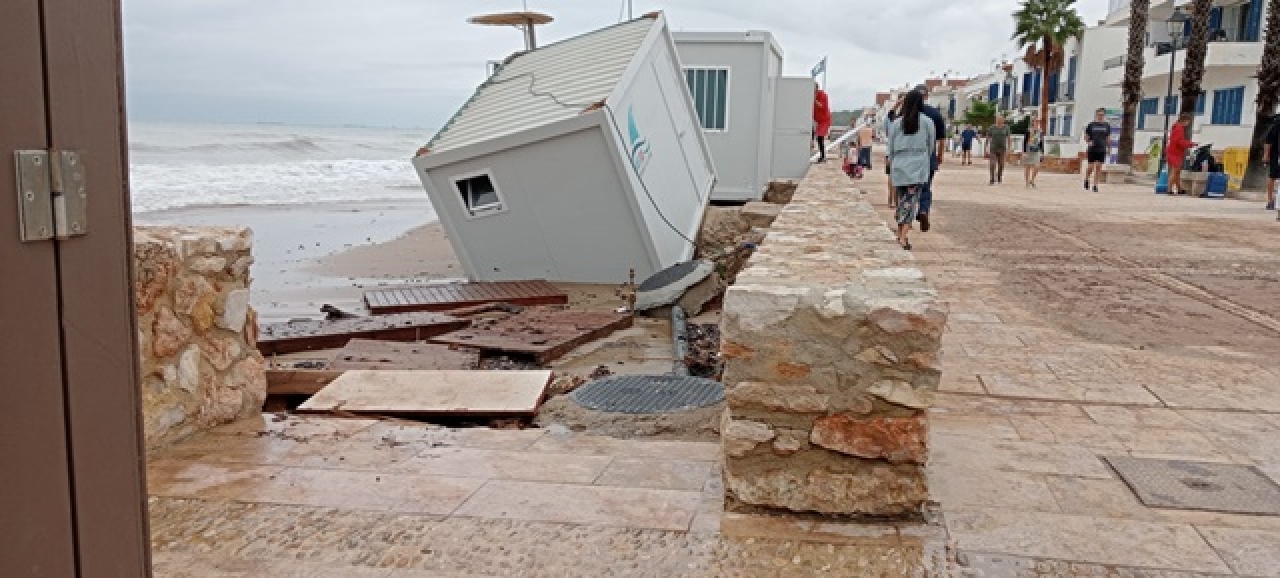 Les pluges van provocar diverses afectacions al barri marítim, especialment, a Botigues de Mar