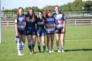 Membres del nou equip femení del Club Rugby Tarragona