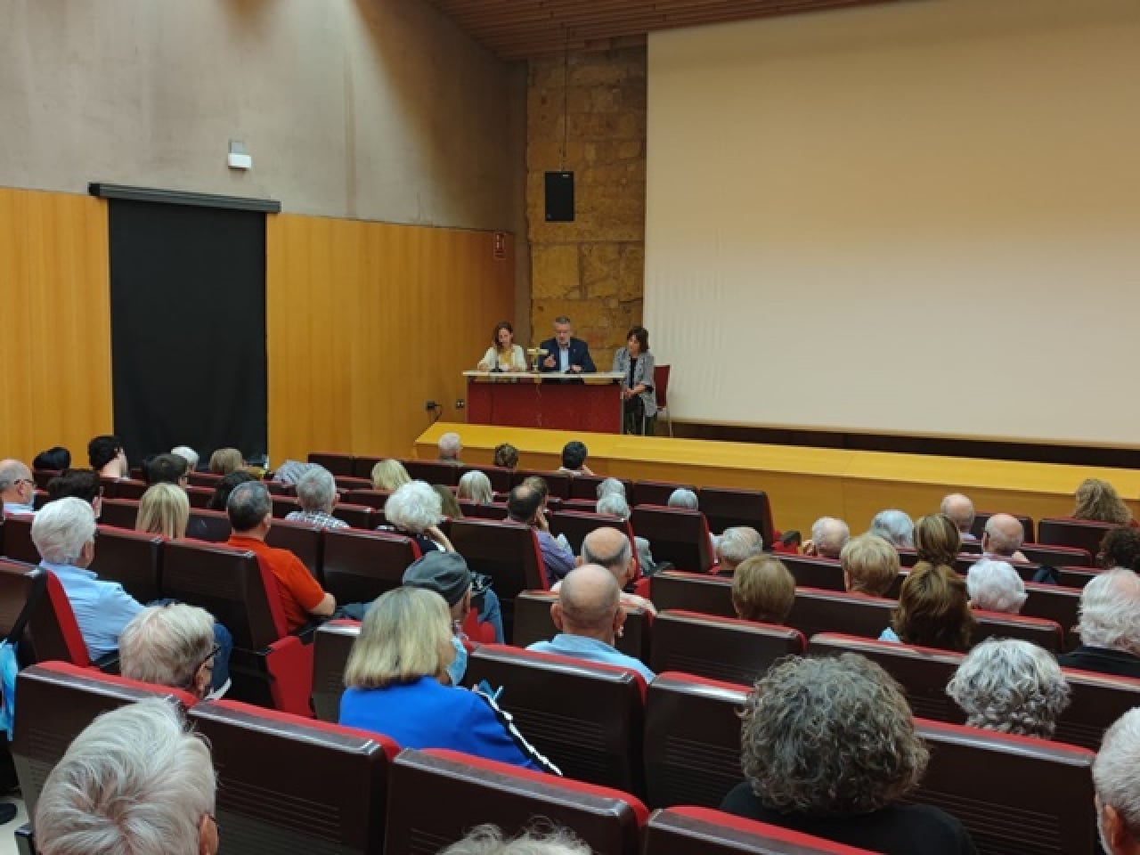 L&#039;Antiga Audiència de Tarragona va acollir l&#039;acte d&#039;homenatge a la Lleva del Biberó