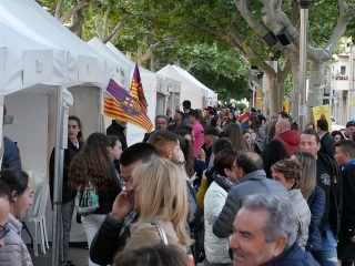 La segona edició de la Terrafira, la mostra d’artesania, gastronomia, comerç i entitats del Morell, va reunir més de 4.000 visitants aquest cap de setmana