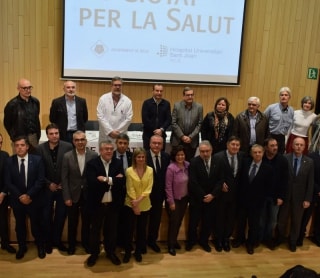 La signatura del pacte de salut de Reus va tenir lloc ahir a l&#039;hospital Sant Joan i va aplegar unes 150 persones