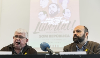 Alcoberro (ANC) i Mauri (Òmnium), en la presentació, ahir, dels detalls de la manifestació de demà a Barcelona per l&#039;alliberament dels presos