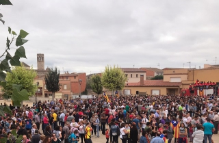 Concentració massiva de ciutadans de la Conca de Barberà a Sarral