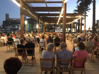 Un total de 1.500 persones han assistit de públic a les tradicionals cantades de les ‘Havaneres del Port – Nits a la Pèrgola&#039;