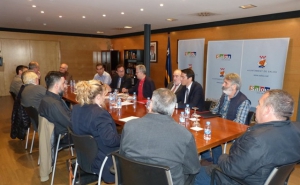 Reunió entre l&#039;alcalde de Salou i els agents econòmics de la Costa Daurada sobre el projecte conegut com BCN World.