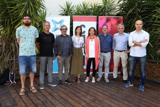 Alguns dels professionals dels programes castellers tant de la Xarxa Audiovisual Local (XAL) com de la Corporació Catalana de Mitjans Audiovisuals (CCMA) 