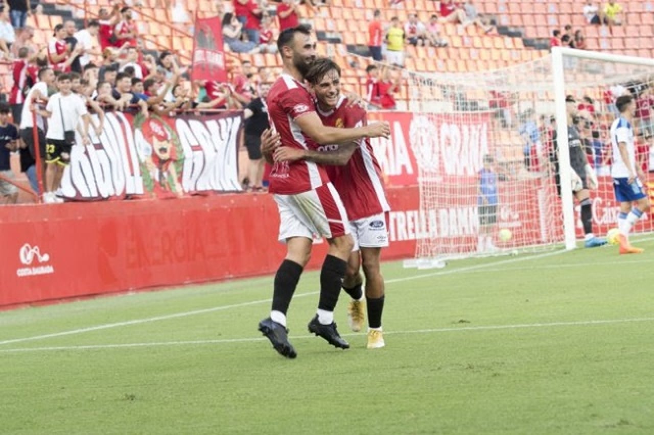 Els jugadors del Nàstic celebren un dels gols marcats en el partit del XIII Trofeu Ciutat de Tarragona