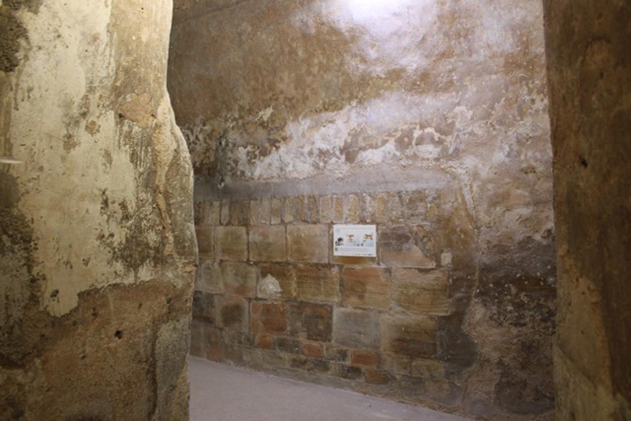Imatge de la inauguració dels treballs del refugi antiaeri del Museu Bíblic de Tarragona