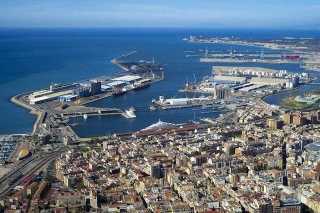 Imatge d&#039;arxiu del Port de Tarragona