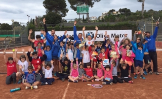 Tennistes de Salou i Mora d&#039;Ebre van compartir la jornada de dissabte