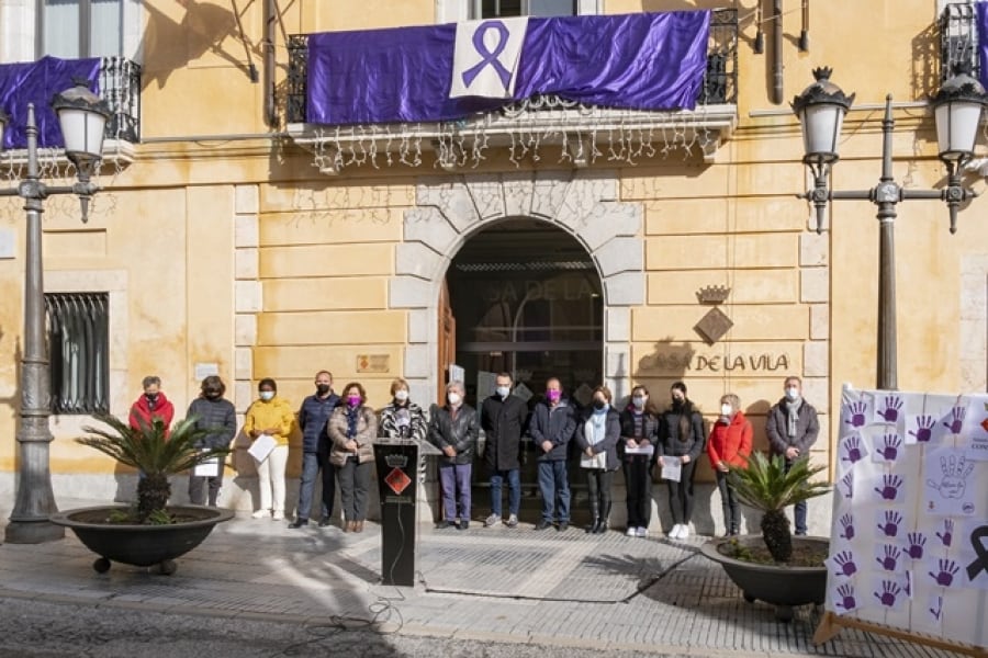 Aquest any, la lectura del manifest ha anat a càrrec d’un grup representatiu d’alumnes de l’Institut de Constantí
