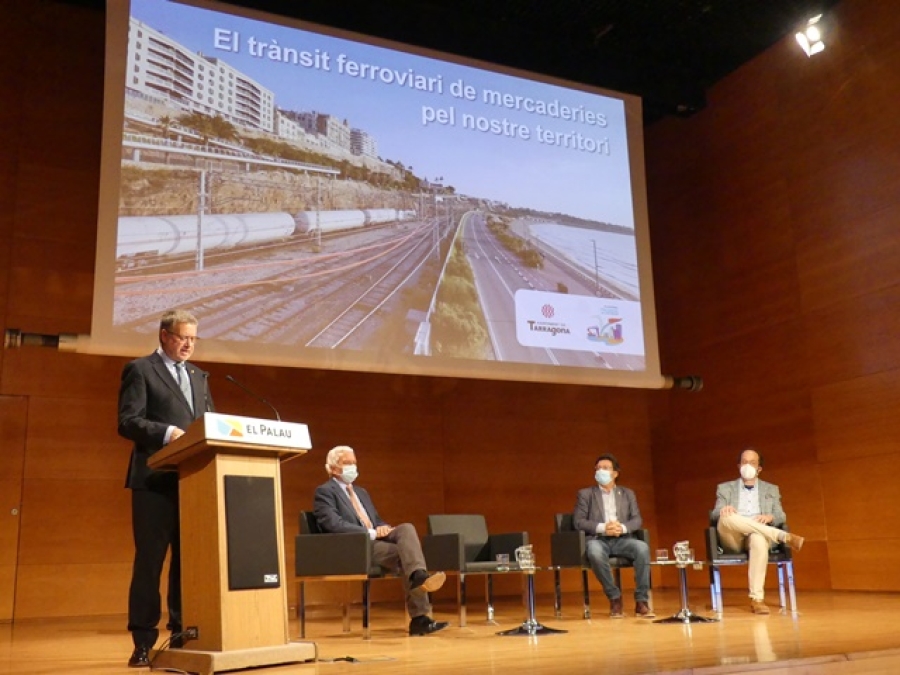 L&#039;alcalde de Tarragona ha participat aquest divendres en la jornada de debat &#039;El trànsit ferroviari de mercaderies pel nostre territori&#039;