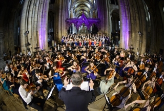 La Durham University Orchestral Society, procedent del Regne Unit, compta amb més de 50 anys d&#039;història
