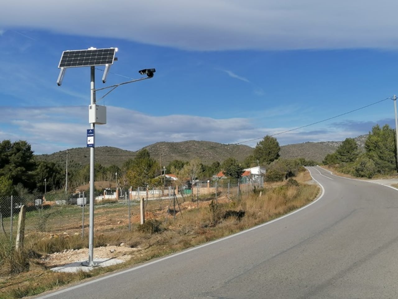 Els dos punts de vigilància estan ubicats a la TV-2401, entre l&#039;entrada de la urbanització del Mirador del Penedès/Mas Mateu i La Joncosa del Montmell per cobrir la zona sud del municipi