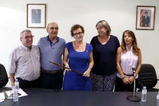 Imatge d&#039;arxi de l&#039;alcaldessa de la Bisbal del Penedès, Agnès Ferré, amb regidors i regidores del PDeCAT, l&#039;agost del 2018