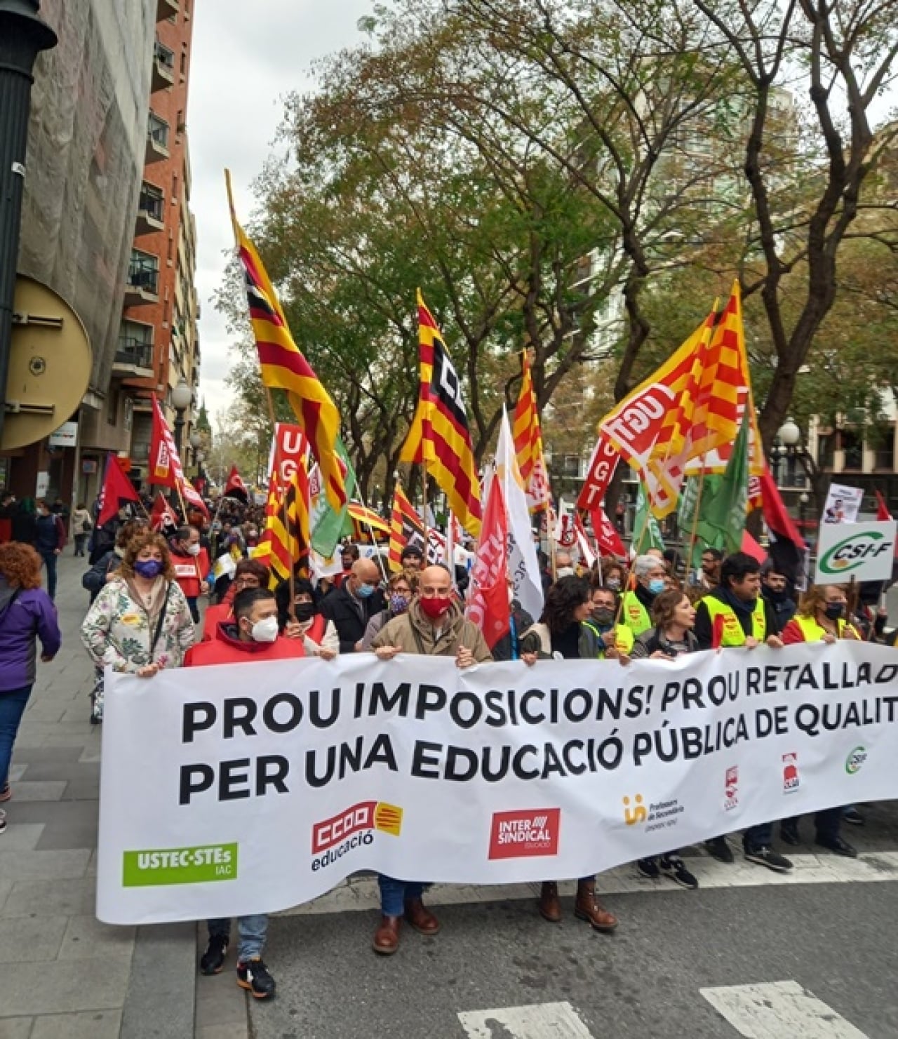 Imatge d&#039;arxiu d&#039;una manifestació sindical a Tarragona a favor de l&#039;escola pública 