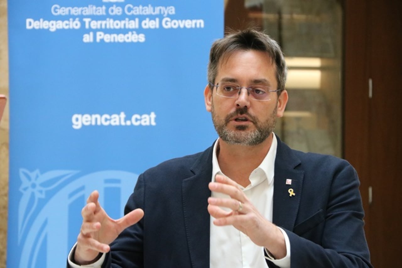El delegat del Govern al Penedès, David Alquézar, en una trobada amb la premsa per fer balanç dels primers mesos al càrrec