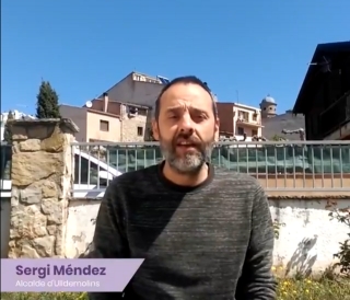 L&#039;alcalde d&#039;Ulldemolins, Sergi Méndez, donant el seu missatge a través del vídeo