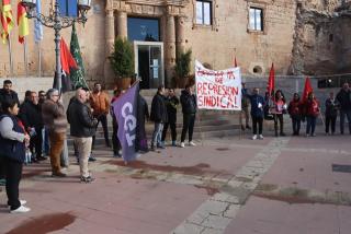 Els treballadors de l&#039;empresa Prezero s&#039;han concentrat davant l&#039;Ajuntament de Torrdembarra convocats per la CGT