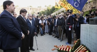 Puigdemont i Junqueras, ahir, durant els actes d&#039;homenatge a Companys al Fossar de la Pedrera de Montjuïc