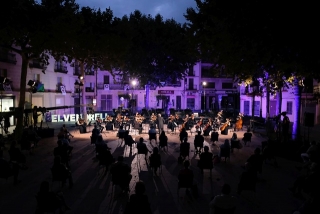 El concert va ser interpretat per l’Orquestra Simfònica Camera Musicae, el passat 12 de juliol, a la plaça Nova del Vendrell